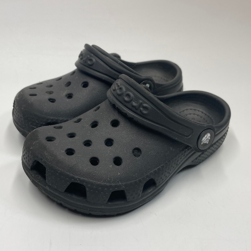 Crocs Classic Clogs Black Kids Size 8 C8 Slip On Water Shoes Sandals